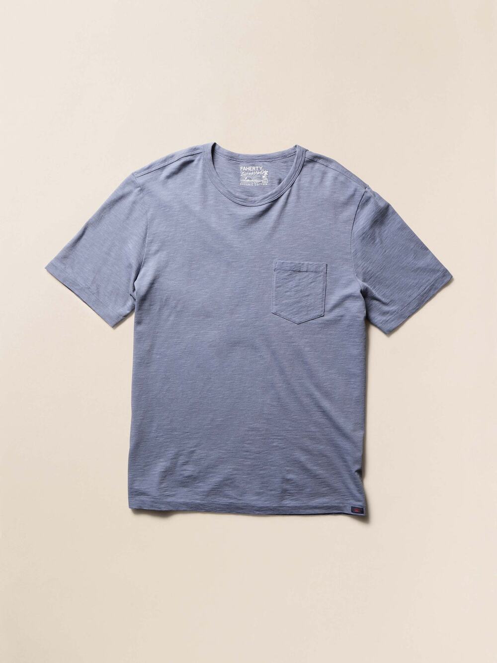 FAHERTY Men's Sunwashed Regenerative Pocket Tee in Flint Gray